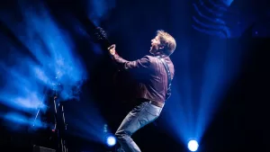 Fue una de las canciones románticas más dedicadas en 2004, y su autor reveló que esconde una oscura historia