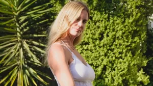 Los tips de belleza más simples (y efectivos) de Javiera Acevedo y que puedes copiar hoy